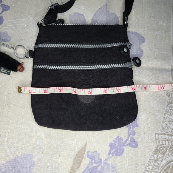 Kipling Crossbody - Picture 3 of 3